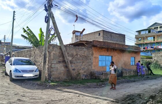 Corner Plot FOR SALE in Githurai Progressive, 3 Br Bungalow on it